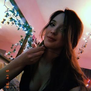 Meet your Posher, Dezy